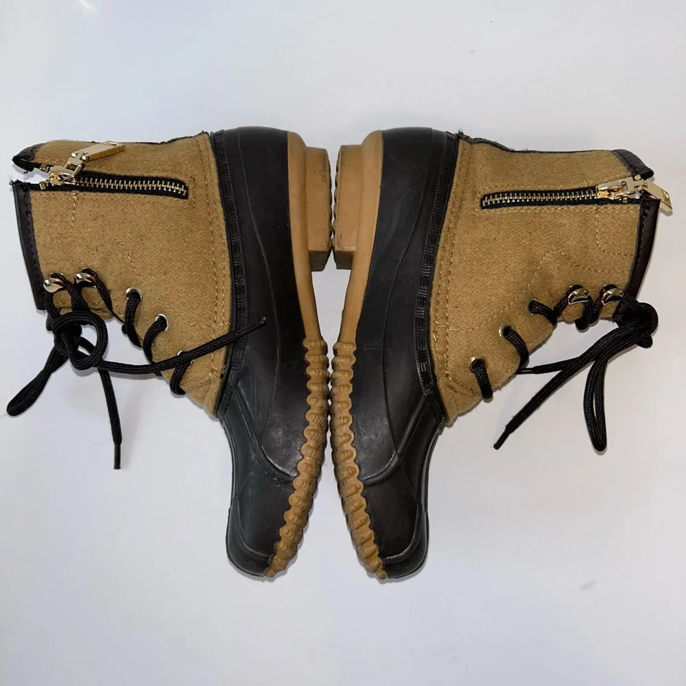Tommy Hilfiger “Roan” women’s duck‎ boots, waterproof, rubber/felt upper- sz 6